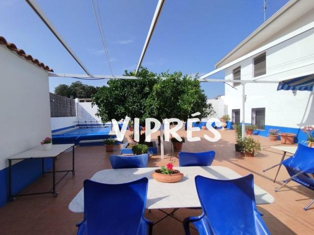 Finca en venta en Aljucén