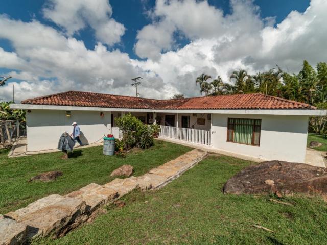 Finca En Venta En Arbelaez En. V246932