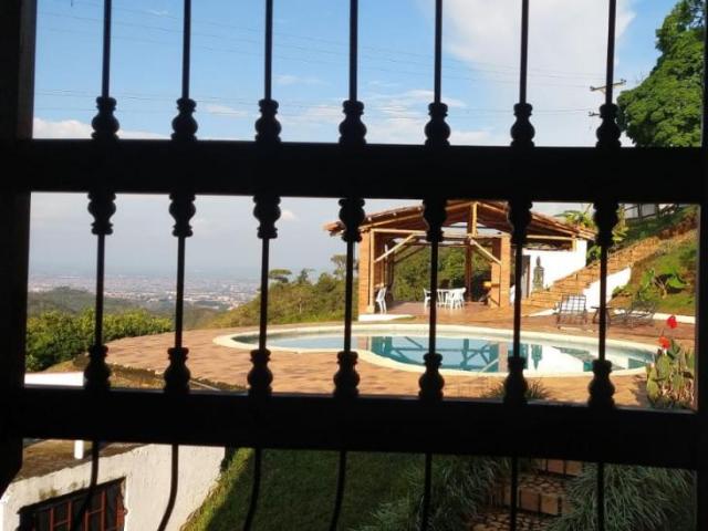 Finca En Venta En Cali En Parcelacion Chorro De La Plata V168895