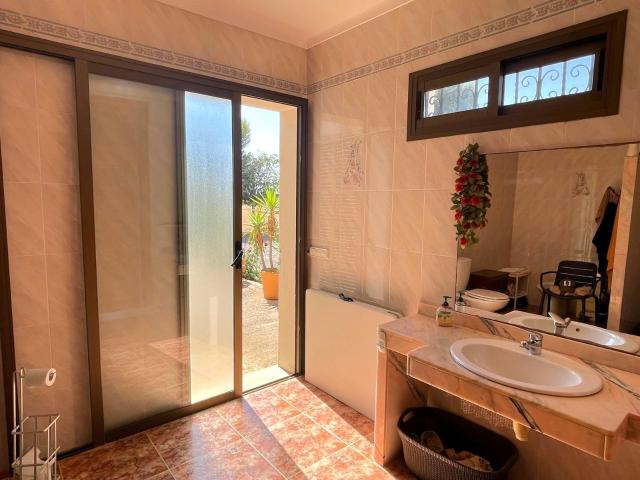 Finca en venta en Migjorn, Baleares
