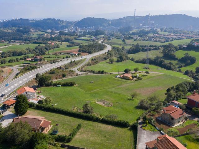 Finca en venta en Carreño, Asturias