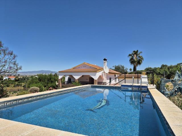 Finca en venta en Cártama, Málaga