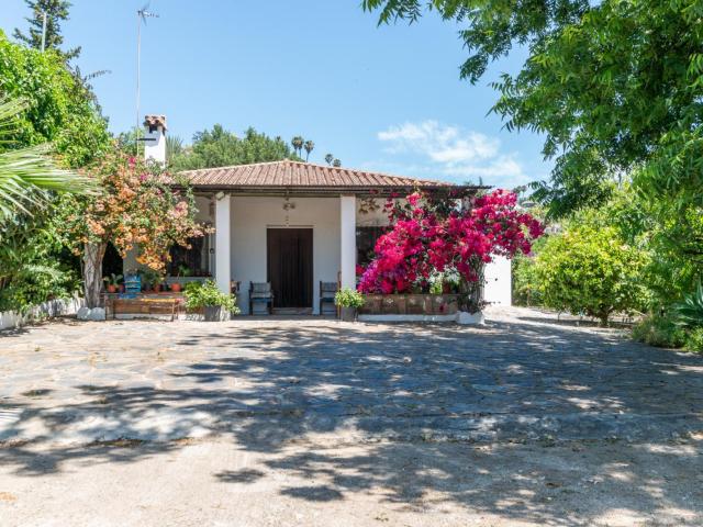 Finca en venta en Barriada Islas Canarias, Costa del Sol Occidental