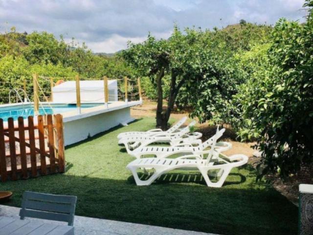 Finca en venta en Ensanche Centro, Estepona