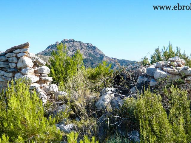 Finca en venta en Horta De Sant Joan Finca en venta en Horta De Sant Joan