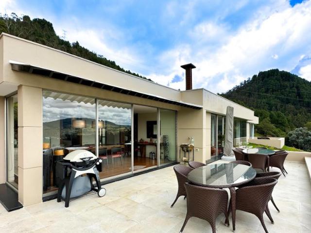 Finca en venta en Centro, La Calera