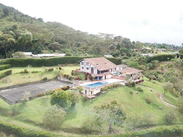 Finca en venta en Restrepo, Valle Del Cauca