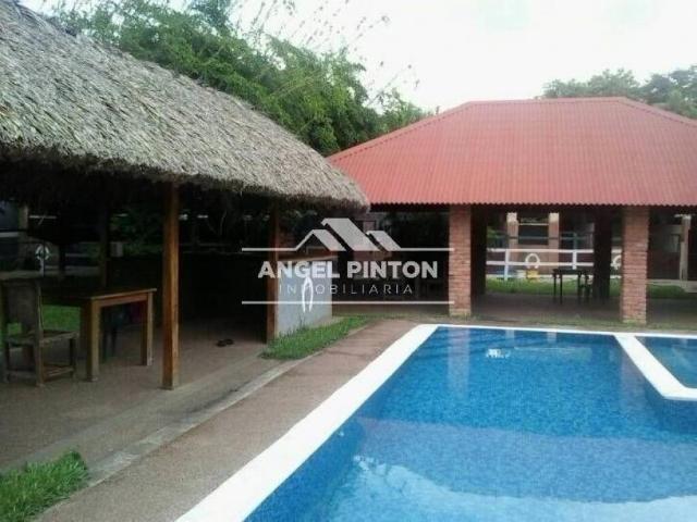 Terreno en venta en Cacique Mara, Maracaibo