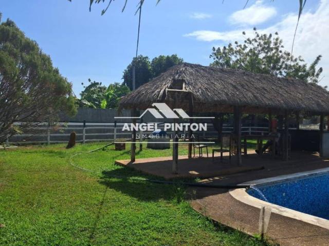 Terreno en venta en Cacique Mara, Maracaibo