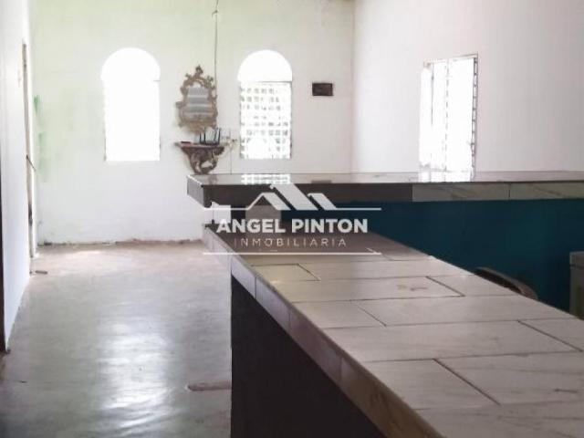 Terreno en venta en Cacique Mara, Maracaibo