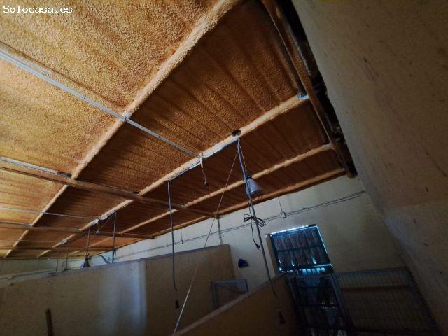 Local Comercial en venta en Olombrada, Castilla y León