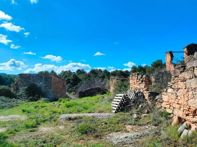 Finca en venta en Matarraña / Matarranya, Ráfales