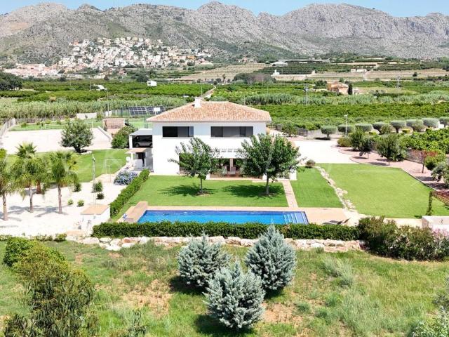 Finca en venta en la Marina Alta, Valencia