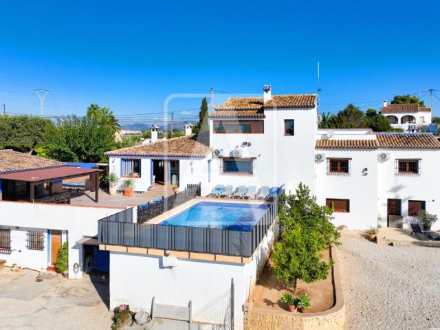 Finca en venta en Teulada, Valencia
