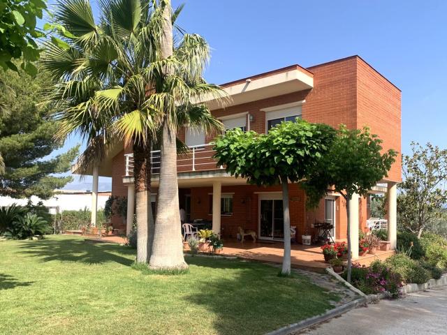 Finca en venta en Tortosa Finca en venta en Tortosa