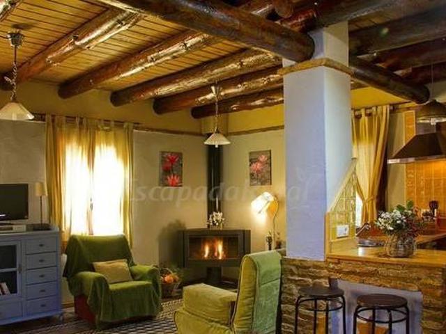 Casa en alquiler en Fuenteheridos