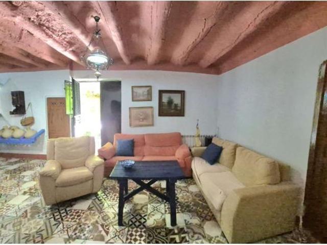 Local Comercial en venta en Peal De Becerro, Andalucía
