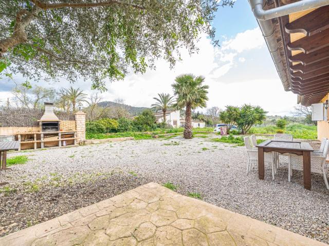 Villa en venta en Alaró, es Pontarró