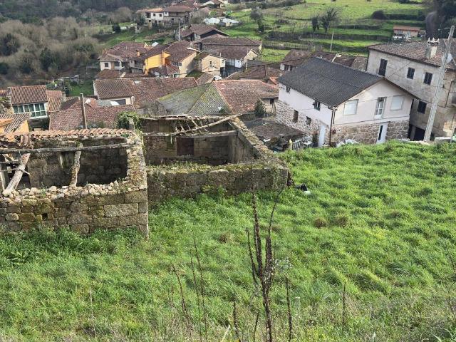 Casa en venta en Barbadás, Ourense