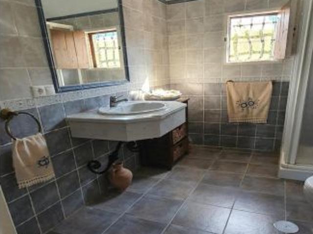 Casa en venta en El Coronil, Andalucía