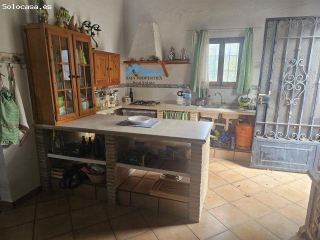 Local Comercial en venta en la Marina Baixa, Valencia