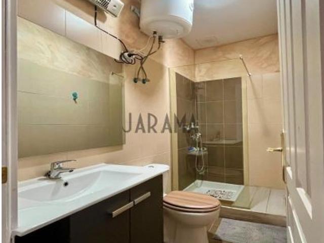 Local Comercial en venta en Cabanillas, Navarra