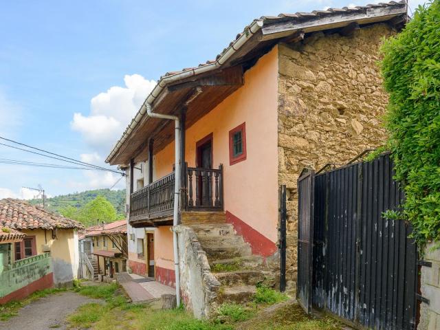 Terreno en venta en Mieres, Asturias