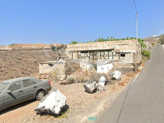 Terreno en venta en Guía de Isora, Canarias