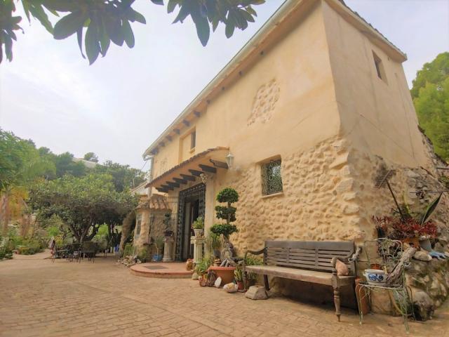 Villa en venta en Callosa D'en Sarrià