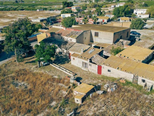 Casa en venta en Albatera