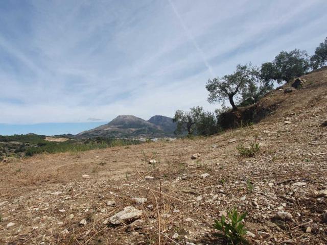 Terreno en venta en Yunquera
