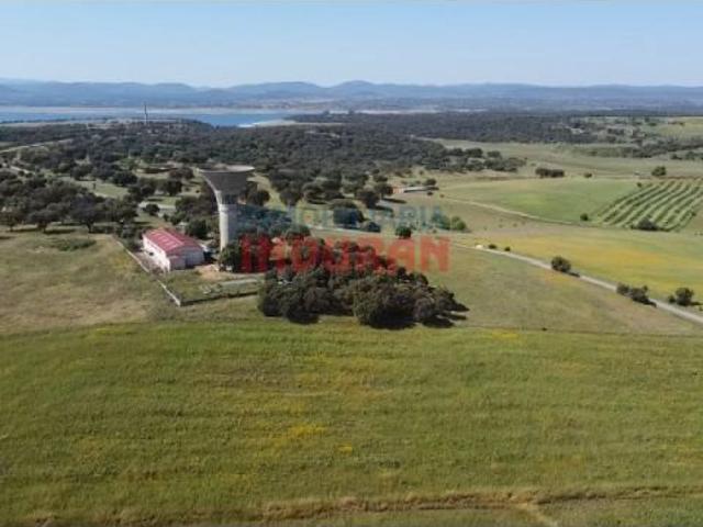 Casa en venta en Peraleda De La Mata, Extremadura