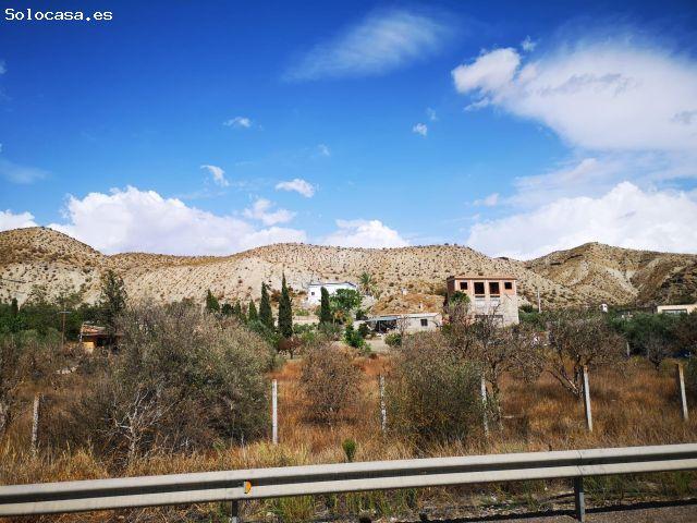 Local Comercial en venta en Santa Cruz de Marchena, Almería