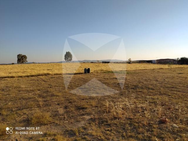 Terreno en venta en T433Q, Cáceres