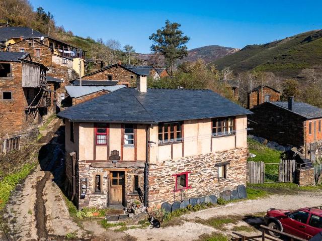 Terreno en venta en A Pobra Do Brollón
