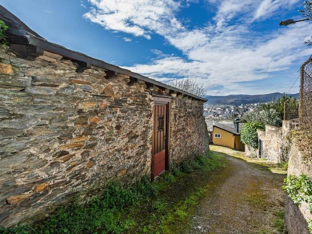 Terreno en venta en Valdeorras, Galicia