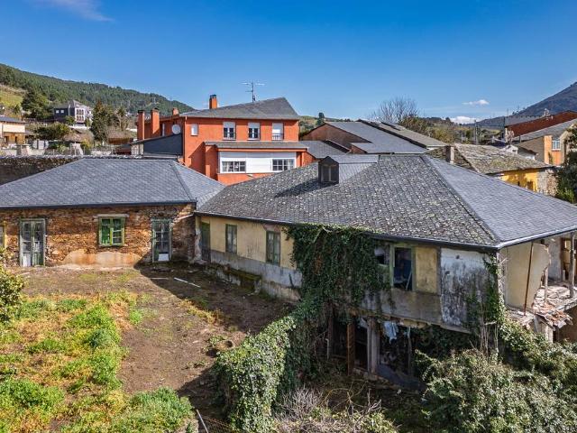 Terreno en venta en Arnaveca, A Rúa