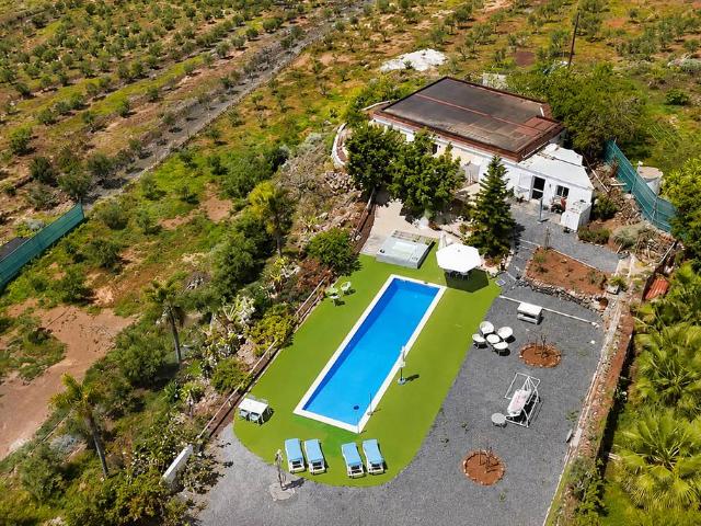 Terreno en venta en Guía de Isora, Canarias