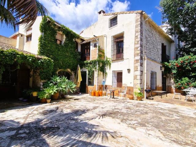Terreno en venta en Alcalalí, Urbanització la Solana Gardens