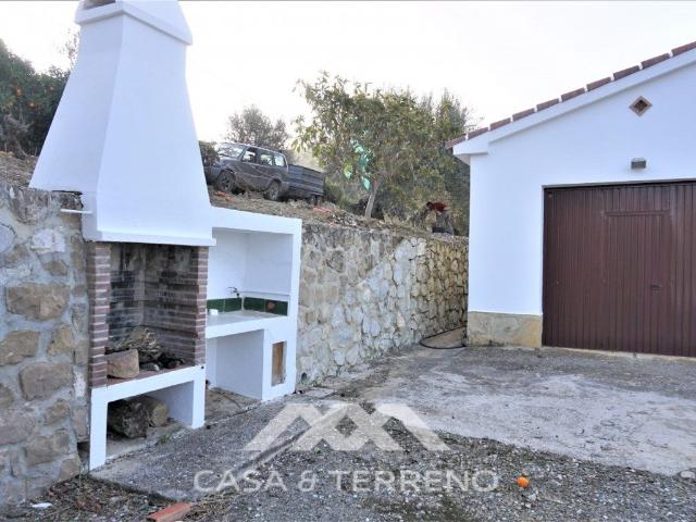 Chalet en venta en Alcaucín