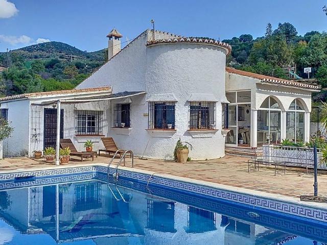 Terreno en venta en Almogía