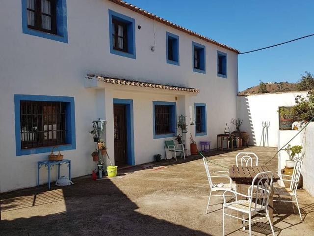 Terreno en venta en Almogía Terreno en venta en Almogía