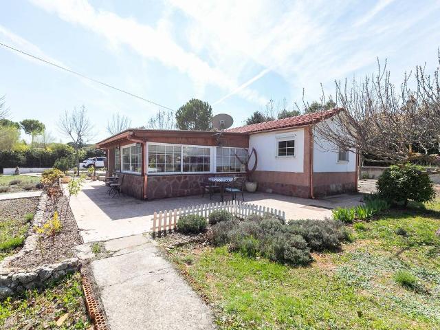 Chalet en venta en Almoguera, Castilla-La Mancha