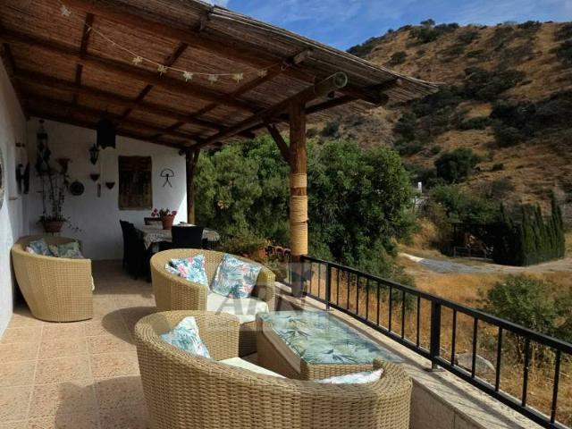 Terreno en venta en El Puente, Álora