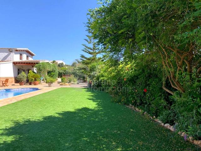 Chalet en venta en El Puente, Álora