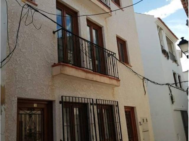 Terreno en venta en la Marina Baixa, Valencia
