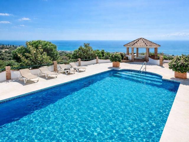 Terreno en venta en Barriada Islas Canarias, Costa del Sol Occidental