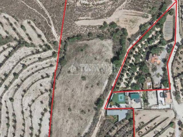 Terreno en venta en La Zubia, Barrio Ermitaño