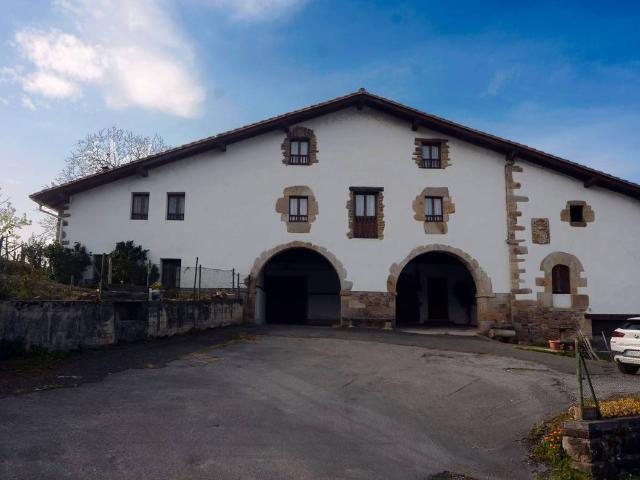 Terreno en venta en Antzuola, Guipúzcoa