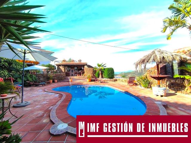Terreno en venta en La Axarquía, Andalucía